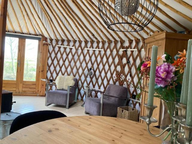 Yurt Klyndobbe Bed and Breakfast Veenwoudsterwal Buitenkant foto